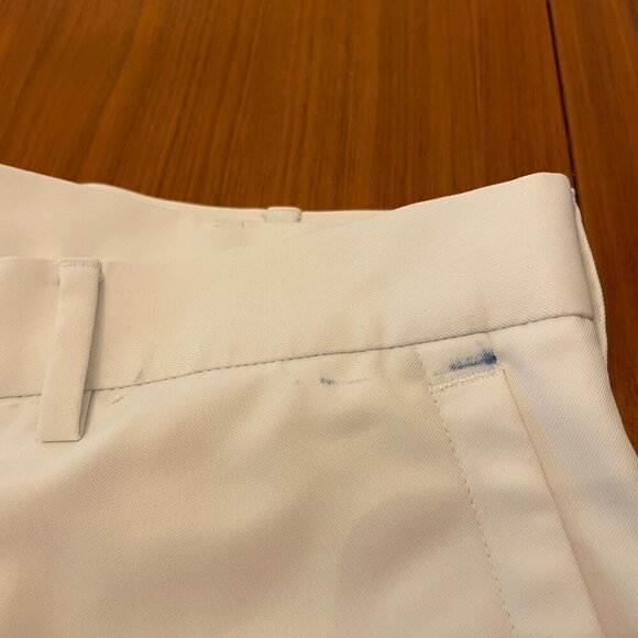 Peter Millar White Salem Performance Short - 9 inch Inseam Golfing SIZE 38 - Picture 12 of 12